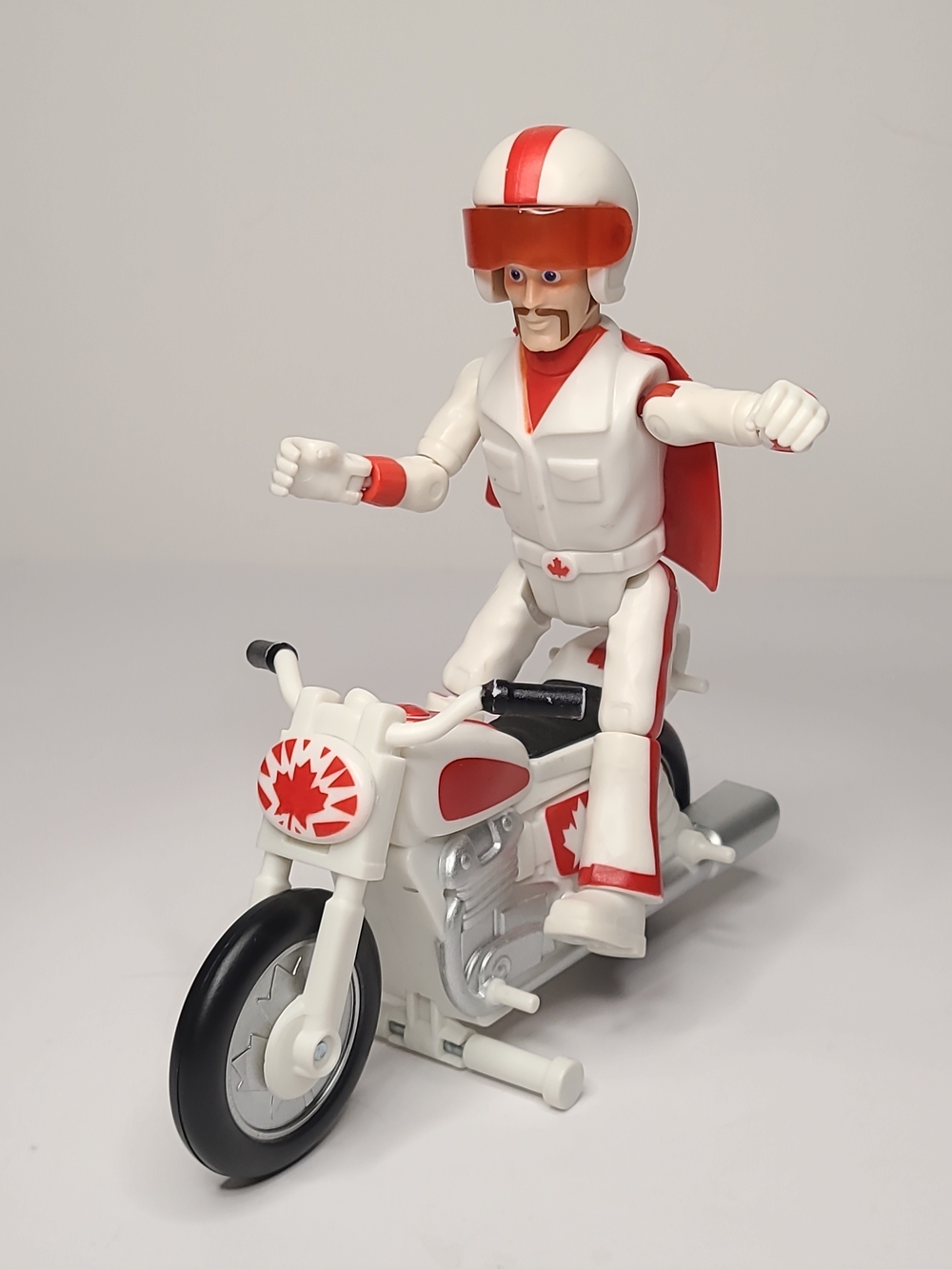Toy Story 4 Stunt Racer Duke Caboom Launch Race Stunt Motorcycle & Action Figure